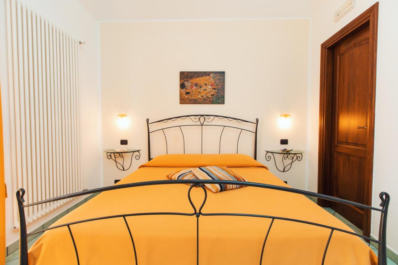 Gasthof Roccia Fiorita Furore